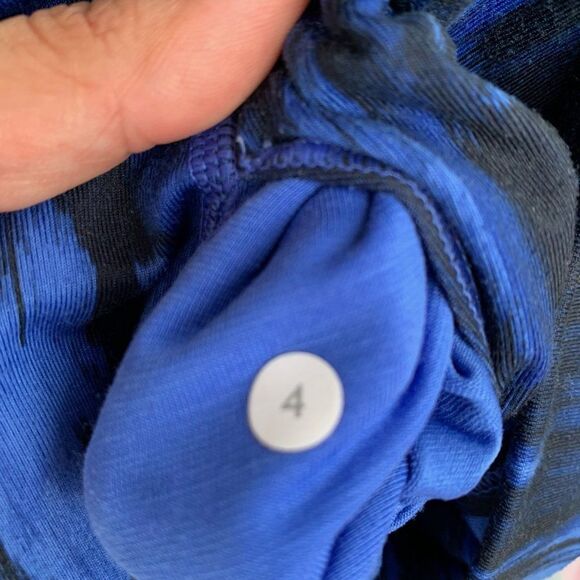 Lululemon Size 4 High Rise Wunder Under Blue Printed Full Length Leggings - Picture 5 of 6